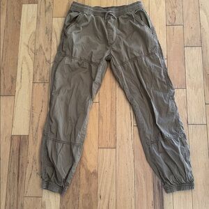 Unionbay | Youth Jogger Pants | Dark Tan | size L (14/16)